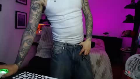 zac_muller1 online show from 07.25.26