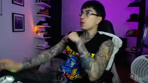 zac_muller1 online show from 07.28.26