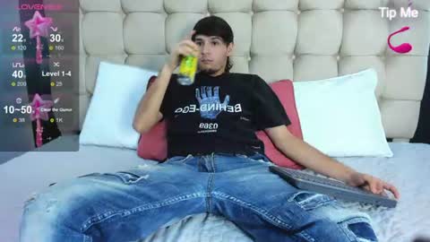 Snapshot of zack23__ chatting on 07.12.26 zack23__ online show from 07.12.26