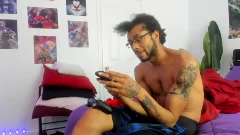 Snapshot of zack_piphermax chatting on 06.21.26 Zack Pipher online show from 06.21.26