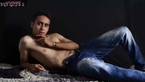 zackdriussyx online show from 02.05.25