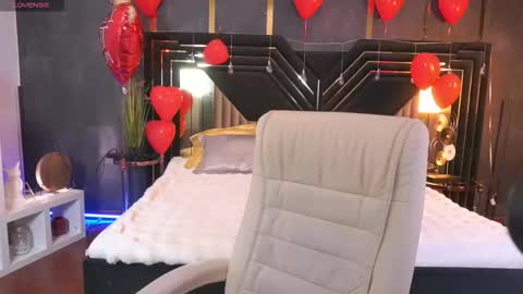 Zafiramoonn online show from 02.19.26