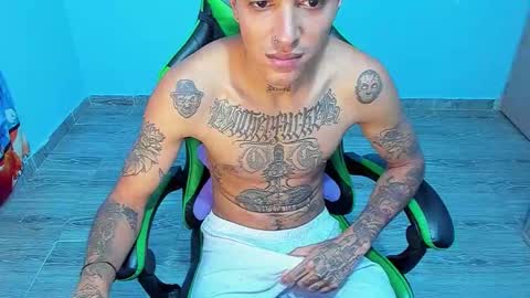 BiG Zafiro online show from 02.20.26