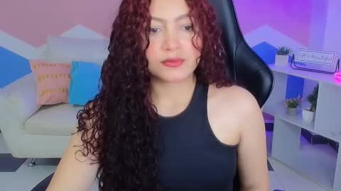 Snapshot of zahira__ chatting on 02.15.26 Zahira online show from 02.15.26