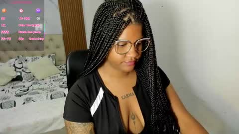 Snapshot of zahra_rose chatting on 04.28.26 zahra_rose online show from 04.28.26