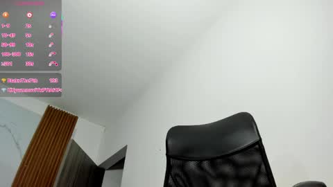 Snapshot of zahra_rose chatting on 05.01.26 zahra_rose online show from 05.01.26
