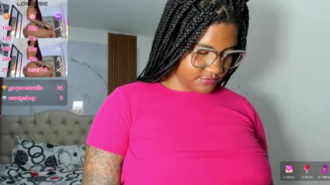 Snapshot of zahra_rose chatting on 05.19.26 zahra_rose online show from 05.19.26