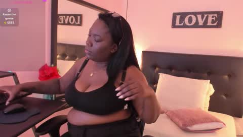 Snapshot of zairaa_black chatting on 09.17.25 Zaira  online show from 09.17.25