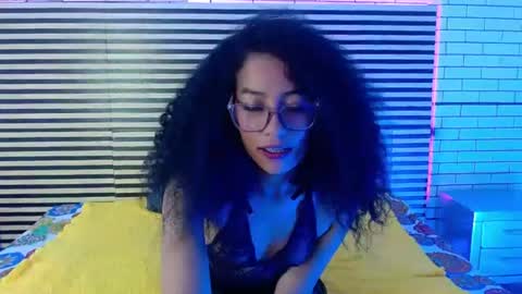 Snapshot of zairamazal chatting on 07.18.26 zairamazal online show from 07.18.26