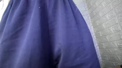 Snapshot of zamara__ chatting on 12.17.25 Zamara online show from 12.17.25