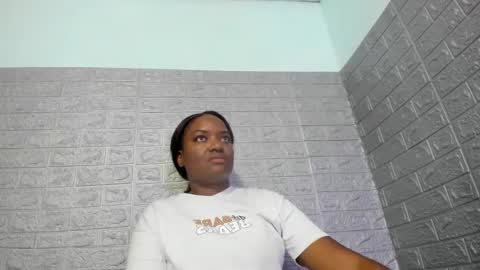 Snapshot of zamara__ chatting on 04.13.26 Zamara online show from 04.13.26