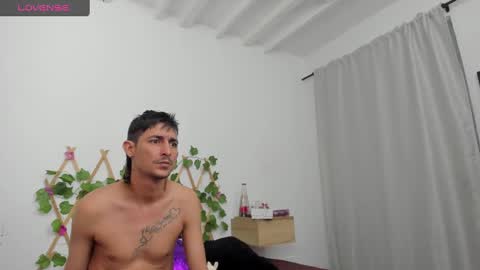 Zamu online show from 03.12.25