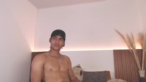 Zander online show from 12.11.24