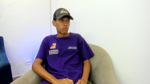 Snapshot of zane_belville chatting on 05.07.26 Zane Belville online show from 05.07.26