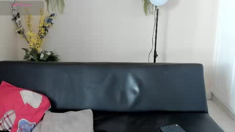 Zane Lux online show from 06.10.26