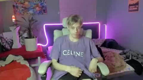 Snapshot of zane_steele chatting on 03.12.26 Kel online show from 03.12.26