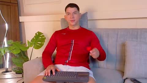 Snapshot of zanedawson chatting on 01.17.26 Zane Dawson online show from 01.17.26