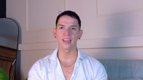 Snapshot of zanedawson chatting on 02.04.26 Zane Dawson online show from 02.04.26