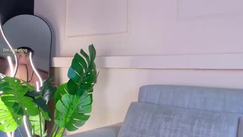 Snapshot of zanedawson chatting on 02.18.26 Zane Dawson online show from 02.18.26