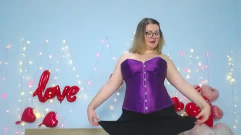 zannadreil online show from 02.20.25