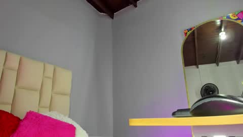 Snapshot of zaphiro__sky chatting on 02.16.26 zaphiro__sky online show from 02.16.26