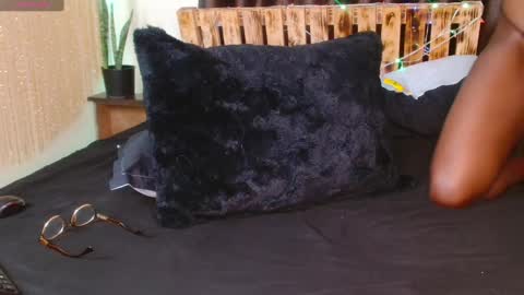 nicky online show from 01.22.25