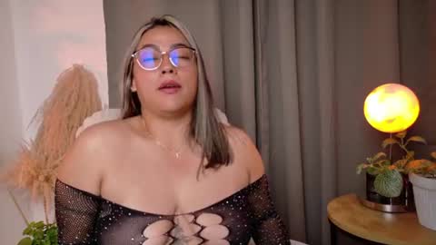 Zara Nova online show from 06.23.26