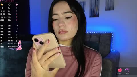 Snapshot of zaradames_ chatting on 10.16.25 zaradames_ online show from 10.16.25