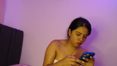 Snapshot of zarah_v chatting on 05.15.26 Fernanda online show from 05.15.26