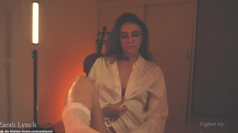 Miss Lynch   Next show  2911 online show from 04.26.26