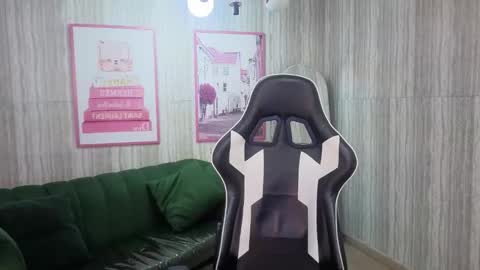 Isabella online show from 03.29.26