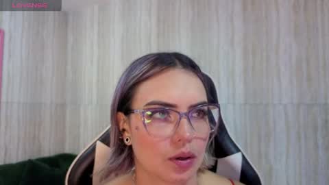 Snapshot of zarcasutra_t chatting on 04.21.26 Isabella online show from 04.21.26