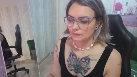 Snapshot of zarcasutra_t chatting on 05.23.26 Isabella online show from 05.23.26