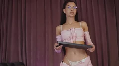 Snapshot of zariaavera chatting on 04.26.26 zariaavera online show from 04.26.26