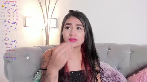  Zayda  online show from 01.09.25