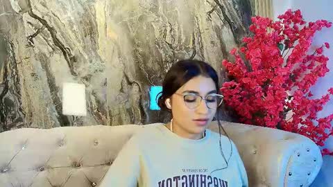  Zayda  online show from 03.08.25