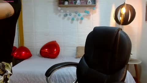 Snapshot of zayn_clausen chatting on 04.13.26 zayn_clausen online show from 04.13.26