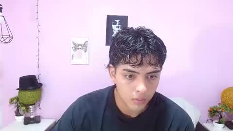Snapshot of zayne_lyon chatting on 07.23.26 zayne lyon online show from 07.23.26