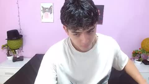 Snapshot of zayne_lyon chatting on 07.28.26 zayne lyon online show from 07.28.26