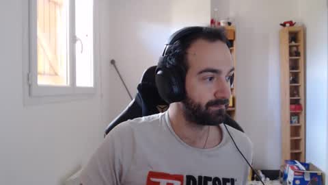 Grizzly Bear online show from 01.12.25