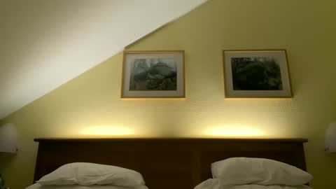 Snapshot of zech2455 chatting on 11.19.25 zech2455 online show from 11.19.25