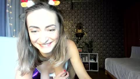 Snapshot of zefir_ka_ chatting on 12.24.24 Zefir ka online show from 12.24.24