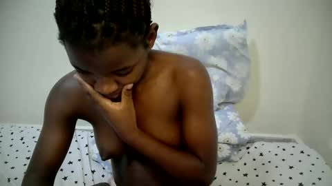 zellah online show from 04.16.26