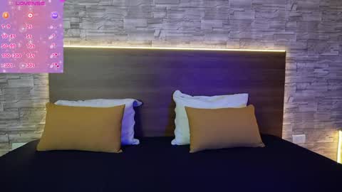 zenda_biancha online show from 04.11.26