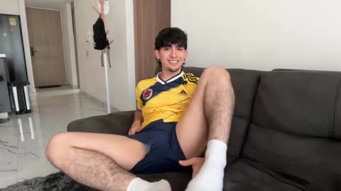 Snapshot of zenn_rush chatting on 01.14.26 Zenn online show from 01.14.26