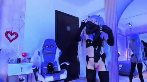    online show from 02.23.25