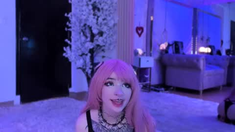    online show from 03.02.25