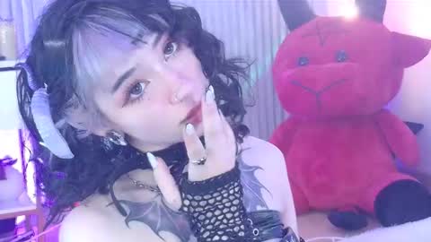    online show from 11.25.25