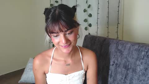 Snapshot of zero__o chatting on 02.12.25 ZERO online show from 02.12.25