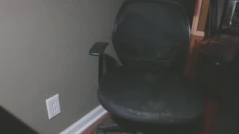 bambi cumslut online show from 04.15.26